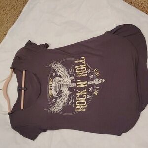 Electric PINK Rock N Roll Tshirt. Size L. Olive green color!